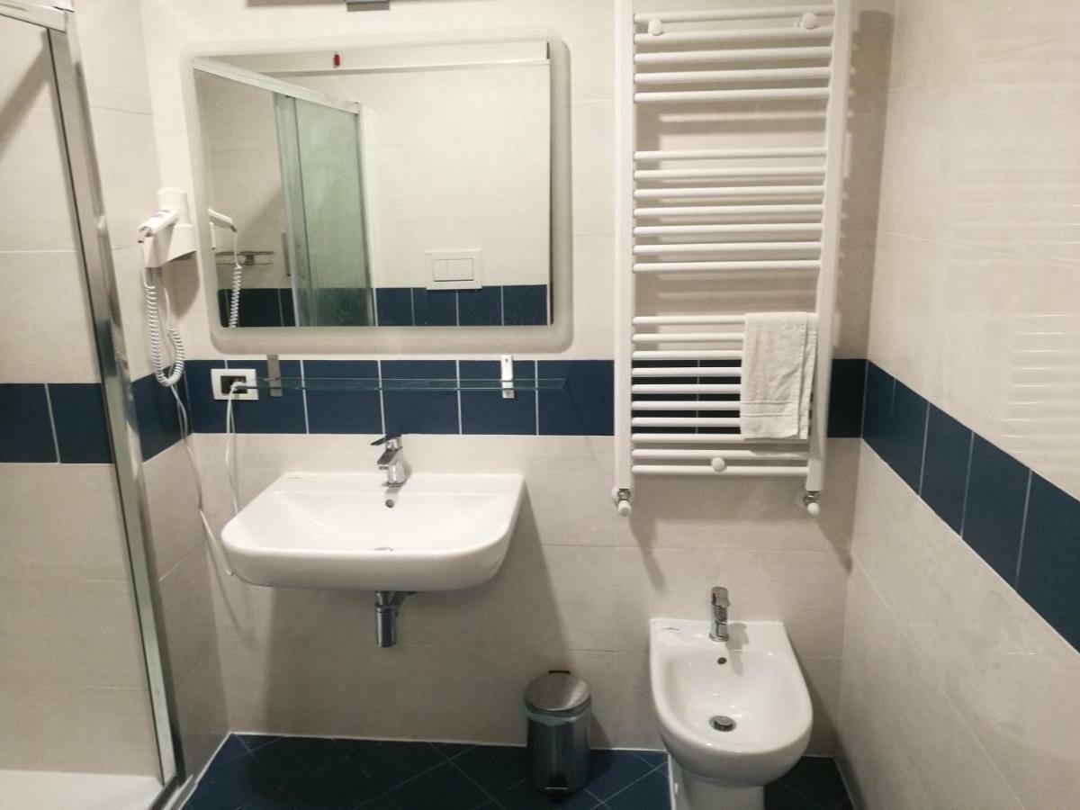 Al Trenino Accomodation Hotel Rome Luaran gambar
