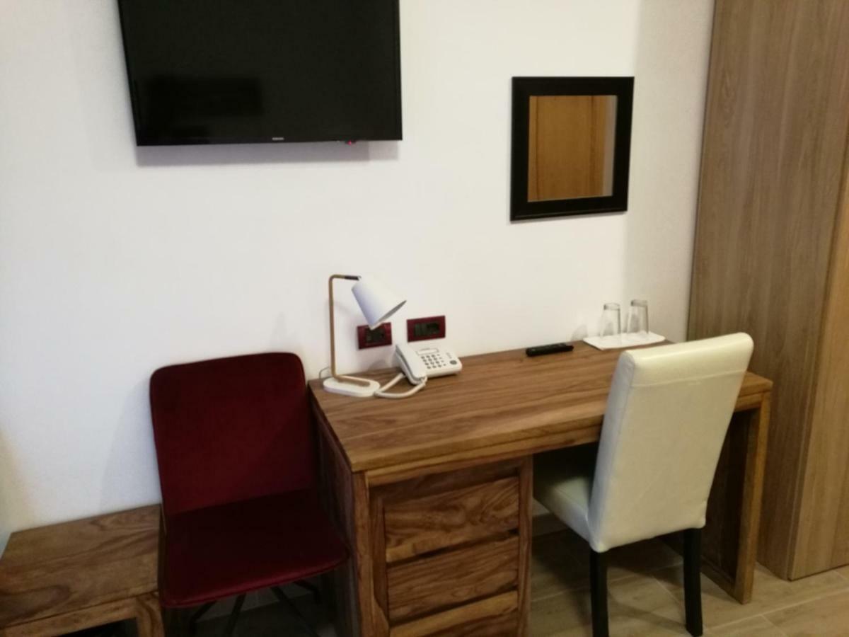 Al Trenino Accomodation Hotel Rome Luaran gambar
